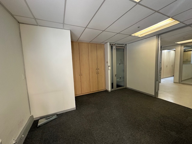 To Let commercial Property for Rent in Pinelands Western Cape